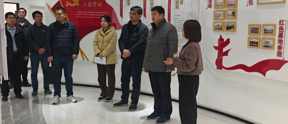調(diào)研|共探行業(yè)發(fā)展新路徑—鄭州市發(fā)改委、財(cái)政局一行蒞臨我司開展實(shí)地調(diào)研活動(dòng)
